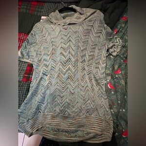 Bundle 3 for $15. INC International Concepts Multicolor Glitter Knit Top Size 1X